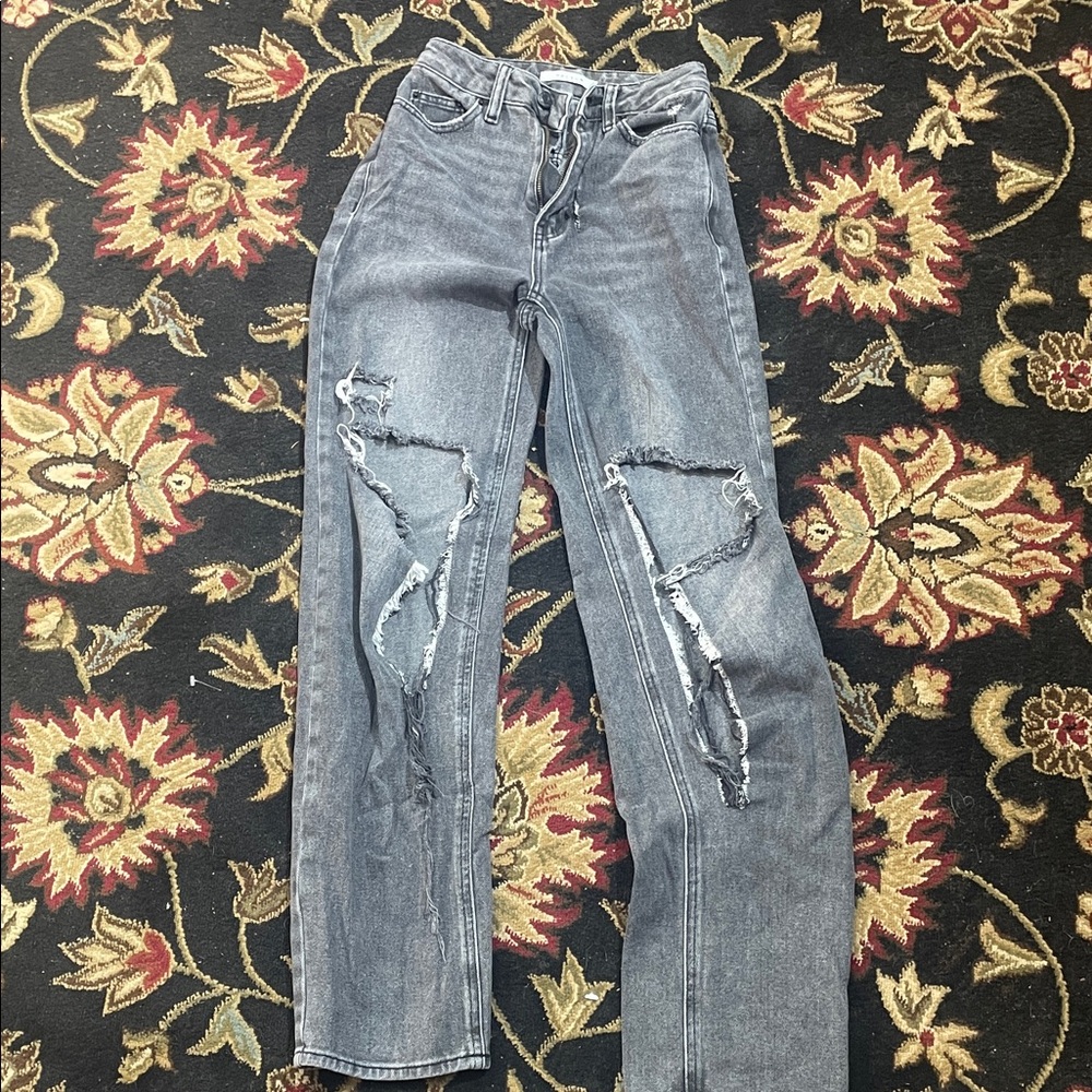 PacSun Distressed Straight Leg Jeans in Gray